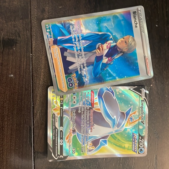 48 POKEMON cards! - Picture 3 of 5